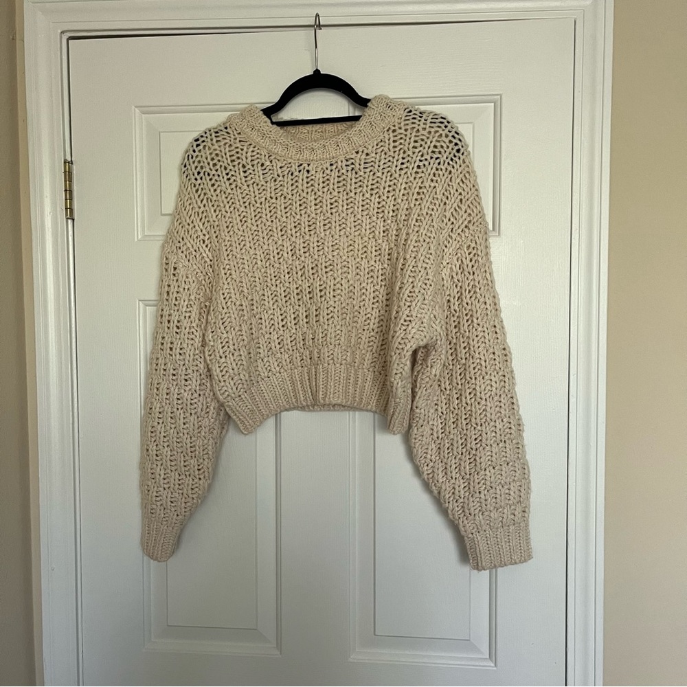 Universal Thread Cropped Sweater - Picture 6 of 7